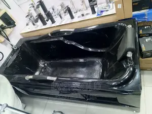 England Executive Black Bath Tub With Panel Available