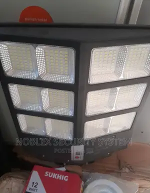 12 Eyes Solar Street Lights