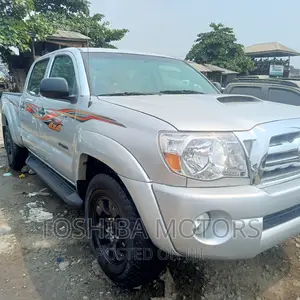Toyota Tacoma 2008 Silver