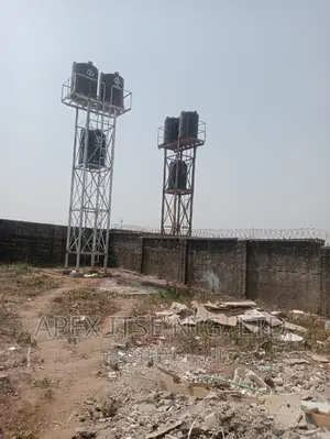 3 Tanks Capacity Overhead Stanchion