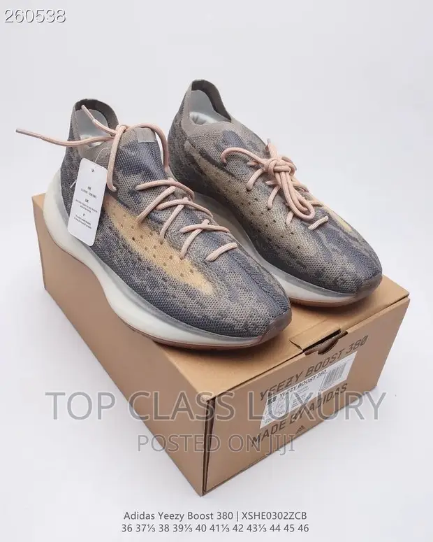 Original Yeezy Boost 380 'Stone Salt' Cream* don siyarwa - TOP CLASS LUXURY   Farashi:  58,500 a Jiji.ng [Lagos Island (Eko)]