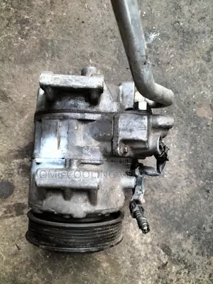 4plugs Compressor for Toyota Camry 2012 Direct Tokunbo