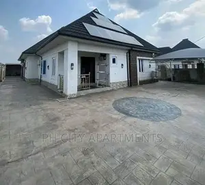 4bdrm Bungalow in Fountain Estate, Port-Harcourt for sale