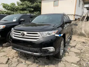 Toyota Highlander Limited 3.5L 2WD 2013 Black
