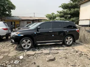 Toyota Highlander Limited 3.5L 2WD 2013 Black