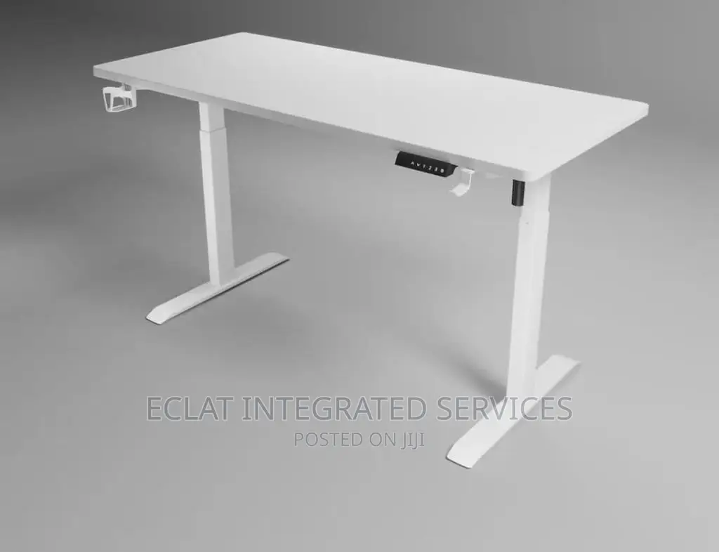 Adjustable Table