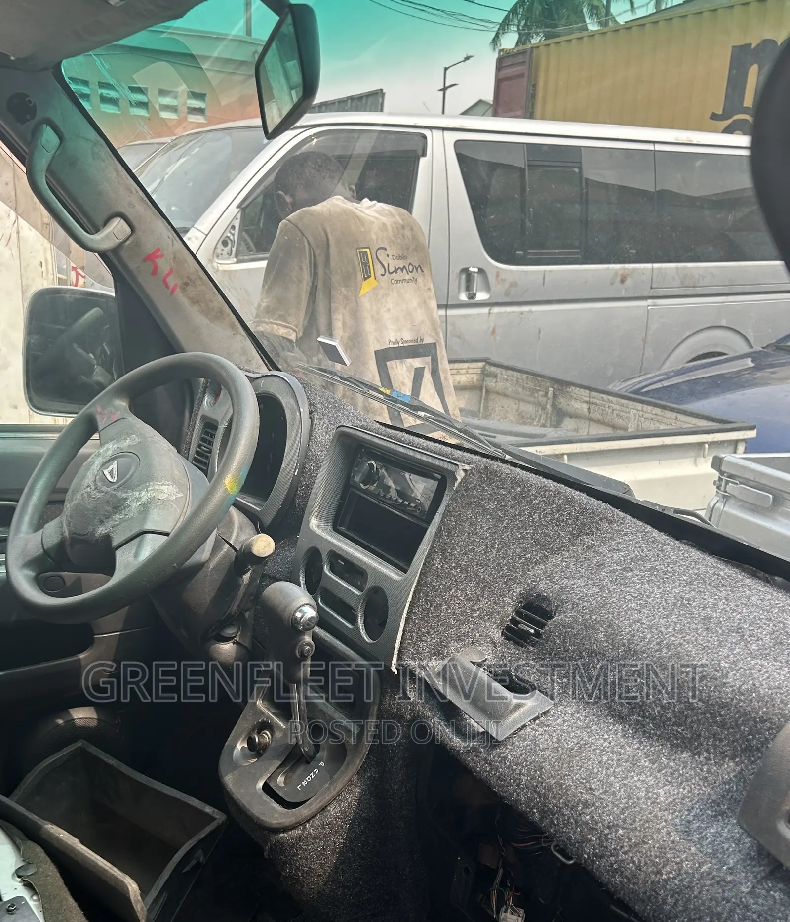 Daihatsu Hijet 2012 Gold