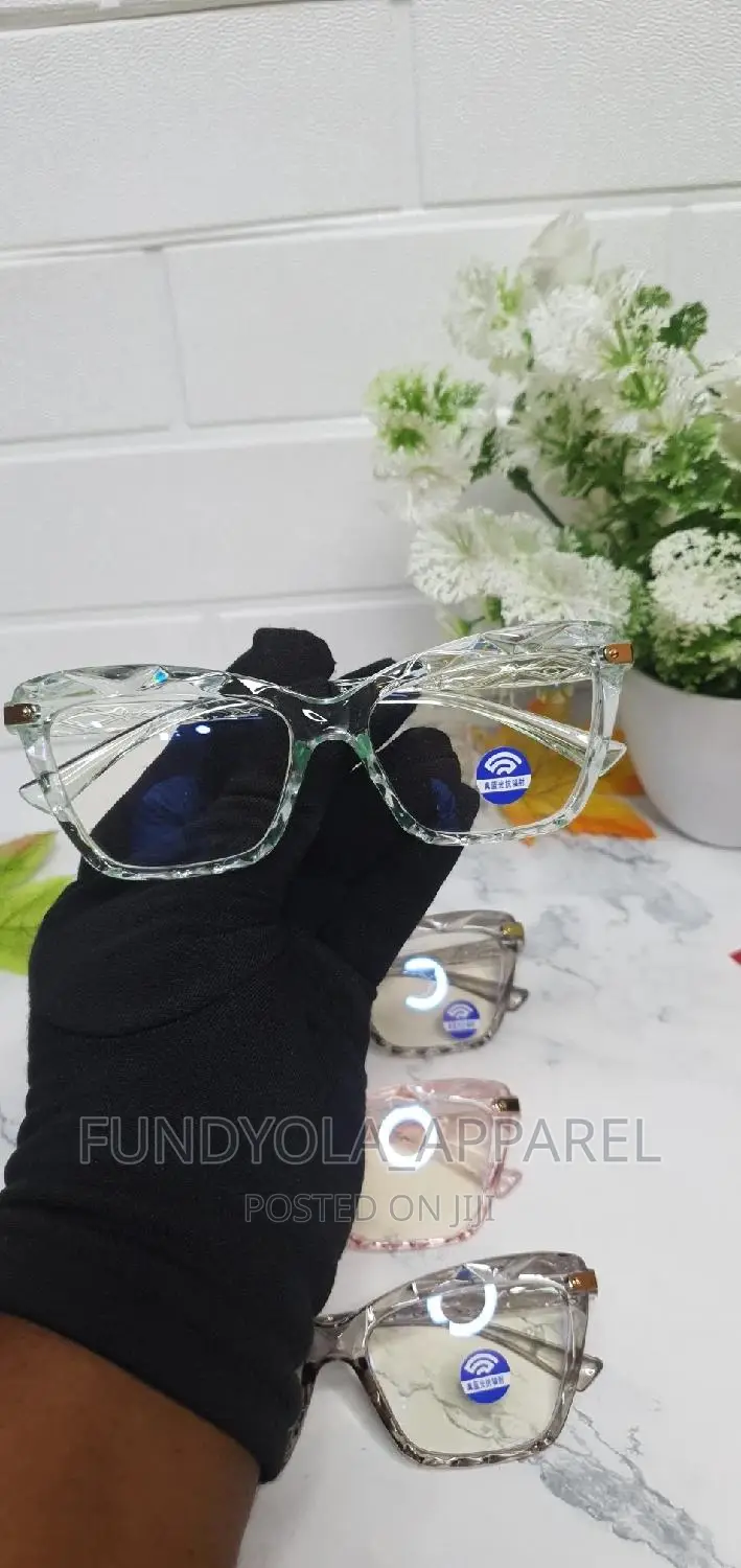 UV Extra Clear Eyeglasses