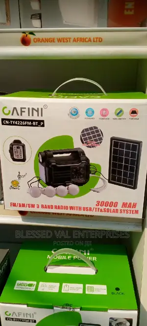 Cafini Fm/ Am/Sw3 Band Radio With Usb/Tf/Solar System 3000ma
