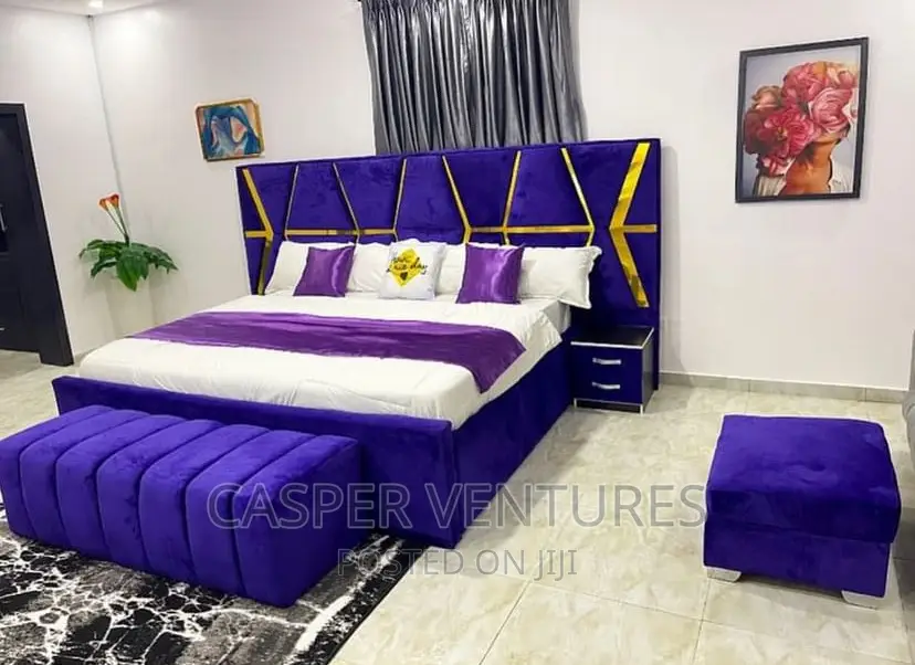 Spacious and Magical Room Parlor