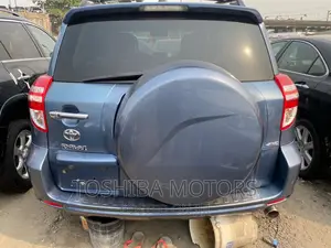 Toyota RAV4 3.5 Limited 2012 Blue