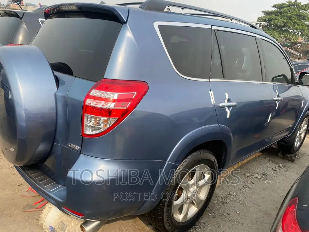 Toyota RAV4 3.5 Limited 2012 Blue