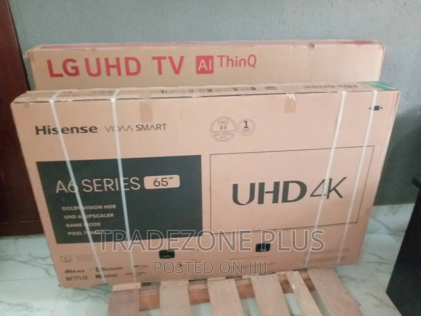  65" Hisense Smart Tv