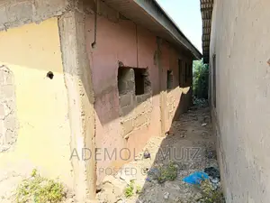 6bdrm Bungalow In Ilorin South For Sale
