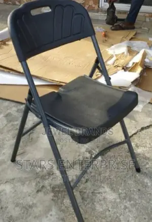 Foldable Chair for Homes