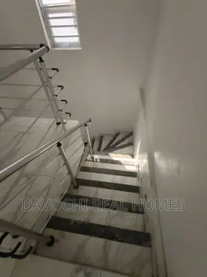 4bdrm Duplex in Chevron, Lekki for rent