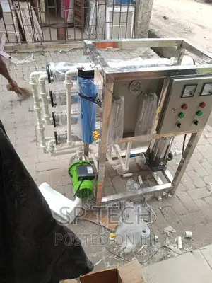 Reverse Osmosis Machine