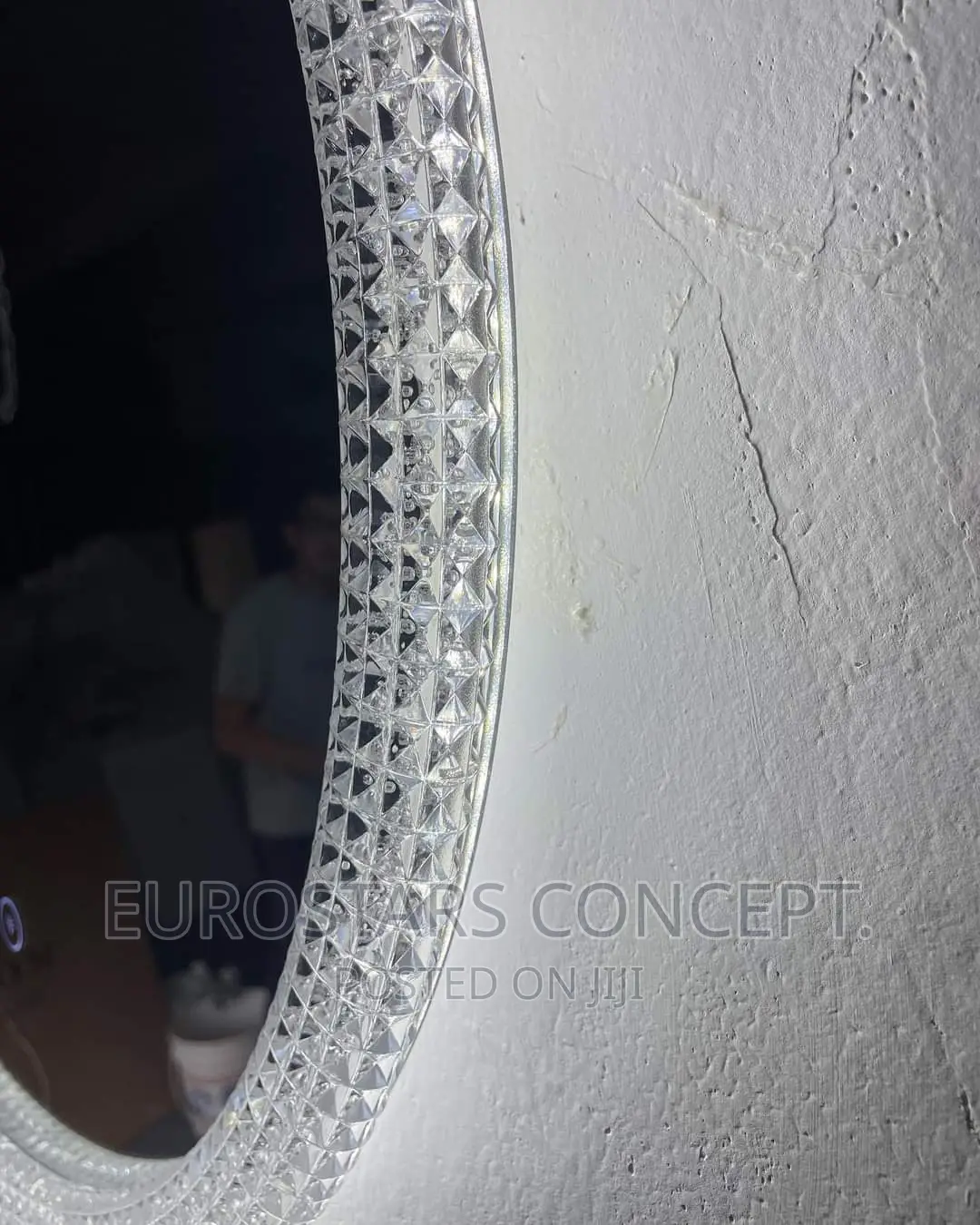 Luxury Mirror With 3 Colours LED