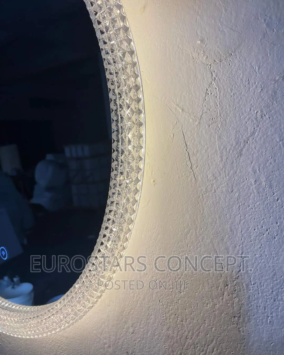 Luxury Mirror With 3 Colours LED