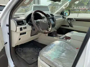 Lexus GX 460 Premium 2011 White