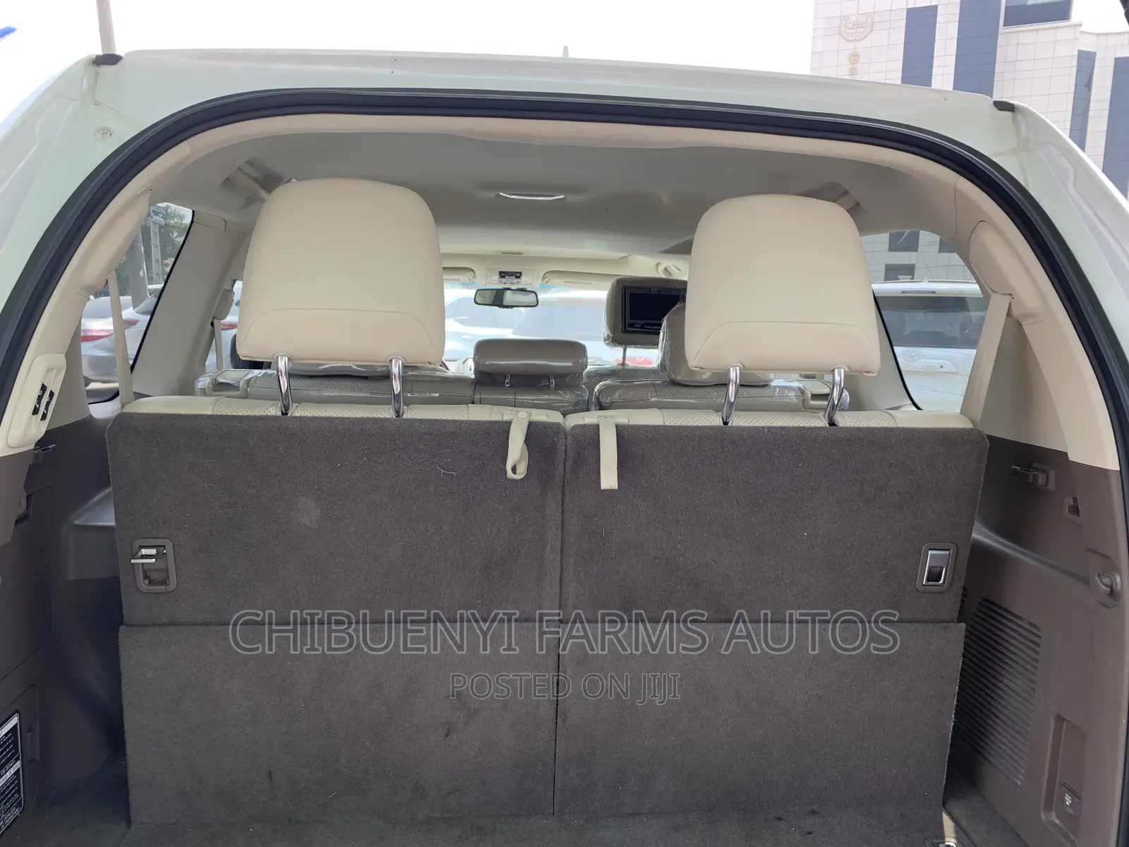 Lexus GX 460 Premium 2011 White