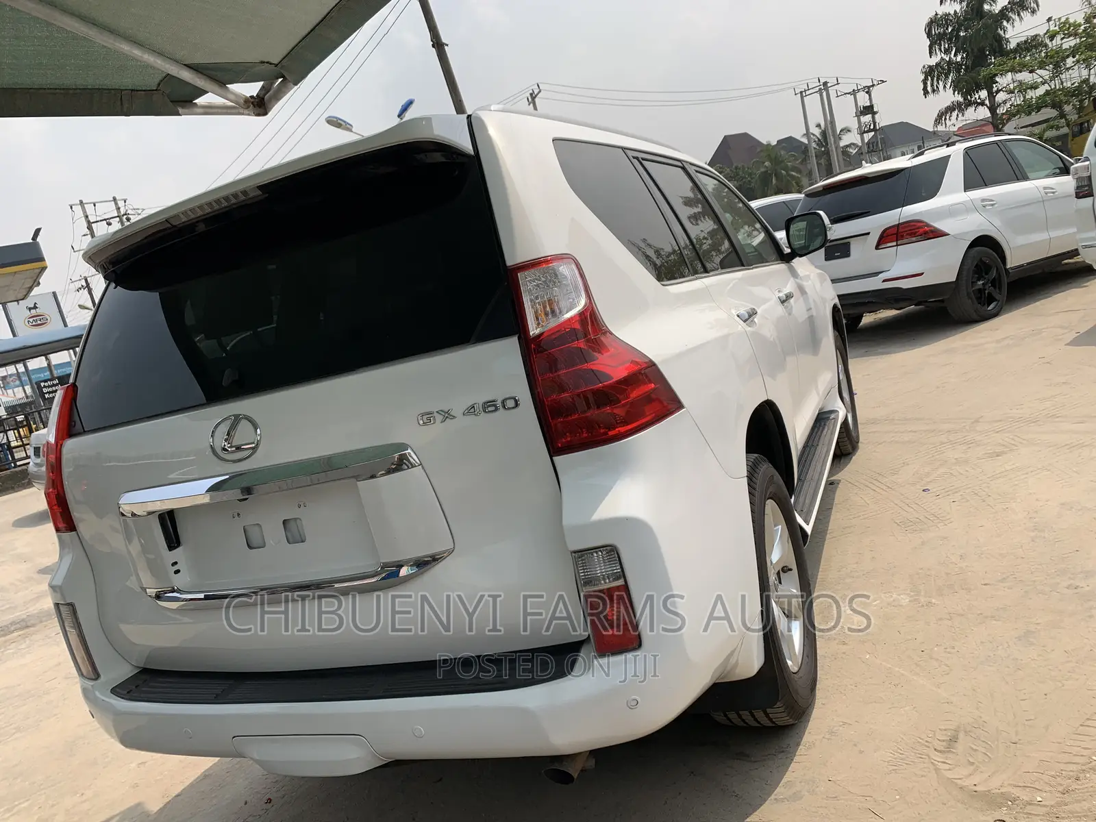 Lexus GX 460 Premium 2011 White