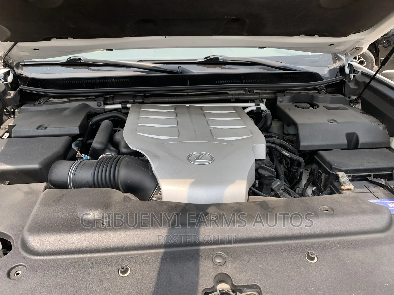 Lexus GX 460 Premium 2011 White