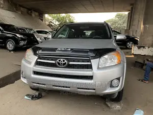 Toyota RAV4 2.5 Limited 4x4 2010 Silver