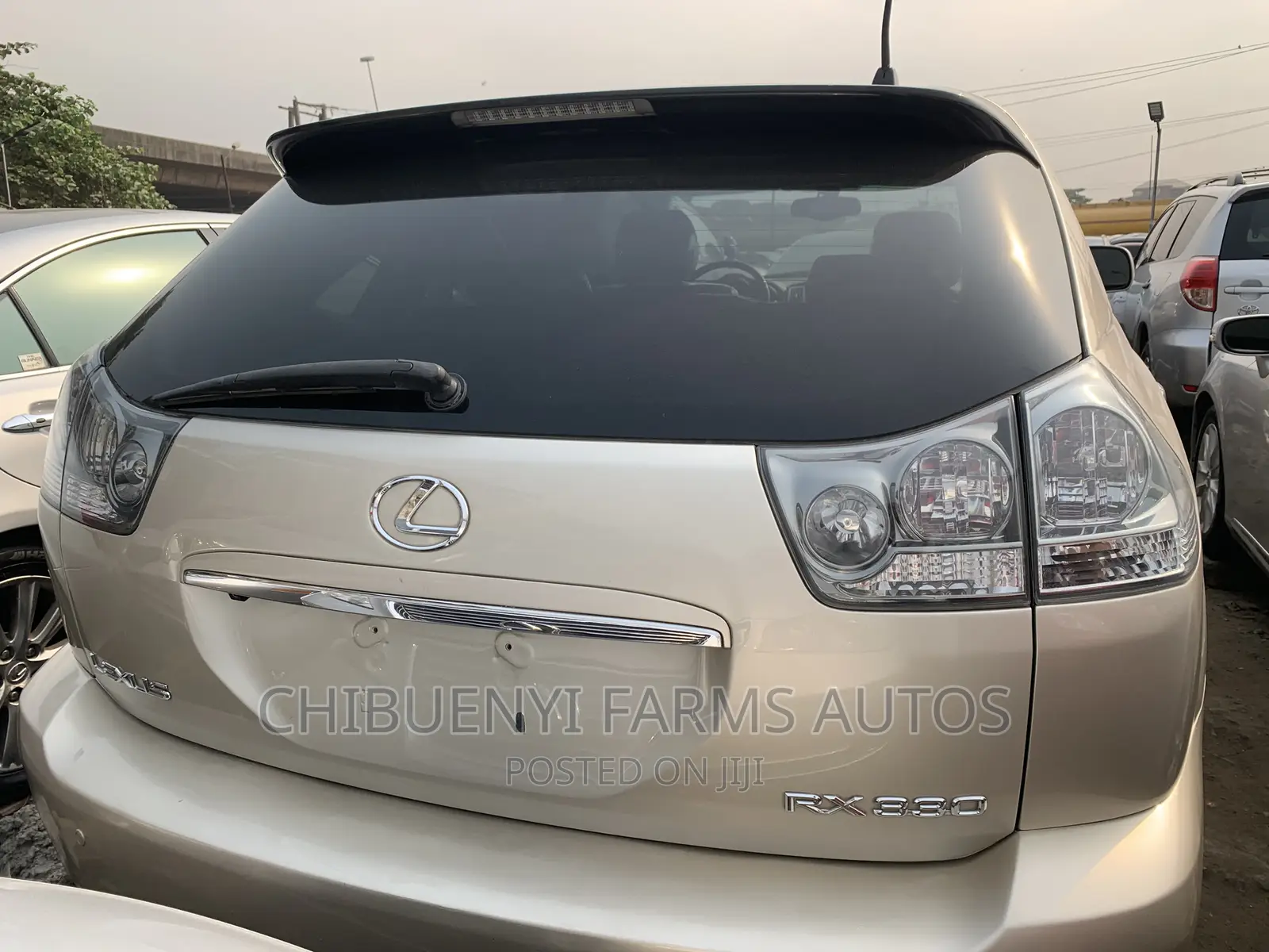 Lexus RX 330 2005 Gold
