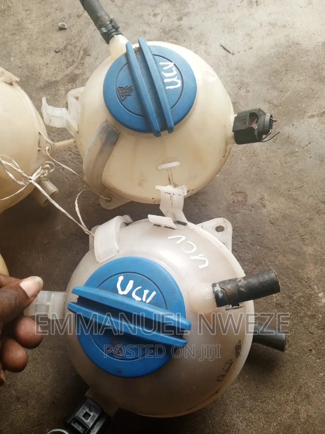 Water Container Passat CC