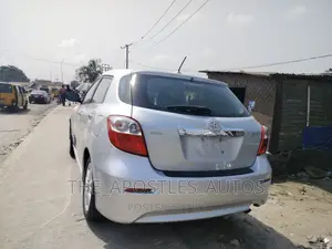 Toyota Matrix 2011 Silver