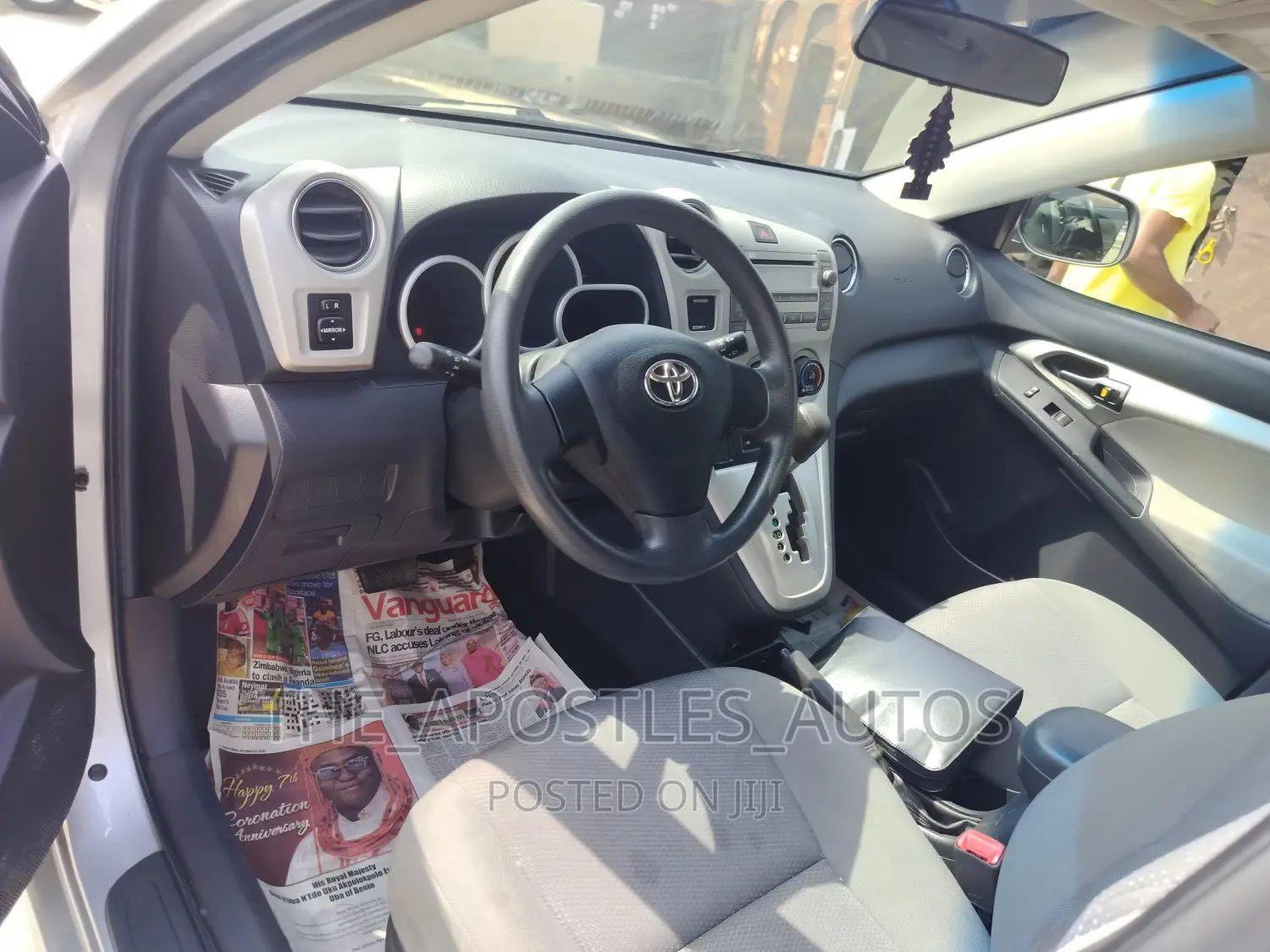 Toyota Matrix 2011 Silver