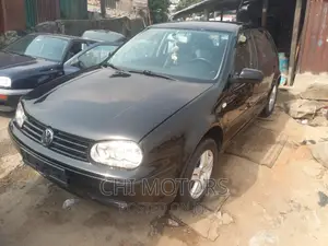 Volkswagen Golf 1.6 Comfortline Automatic 2005 Black