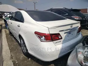 Lexus ES 350 2011 White