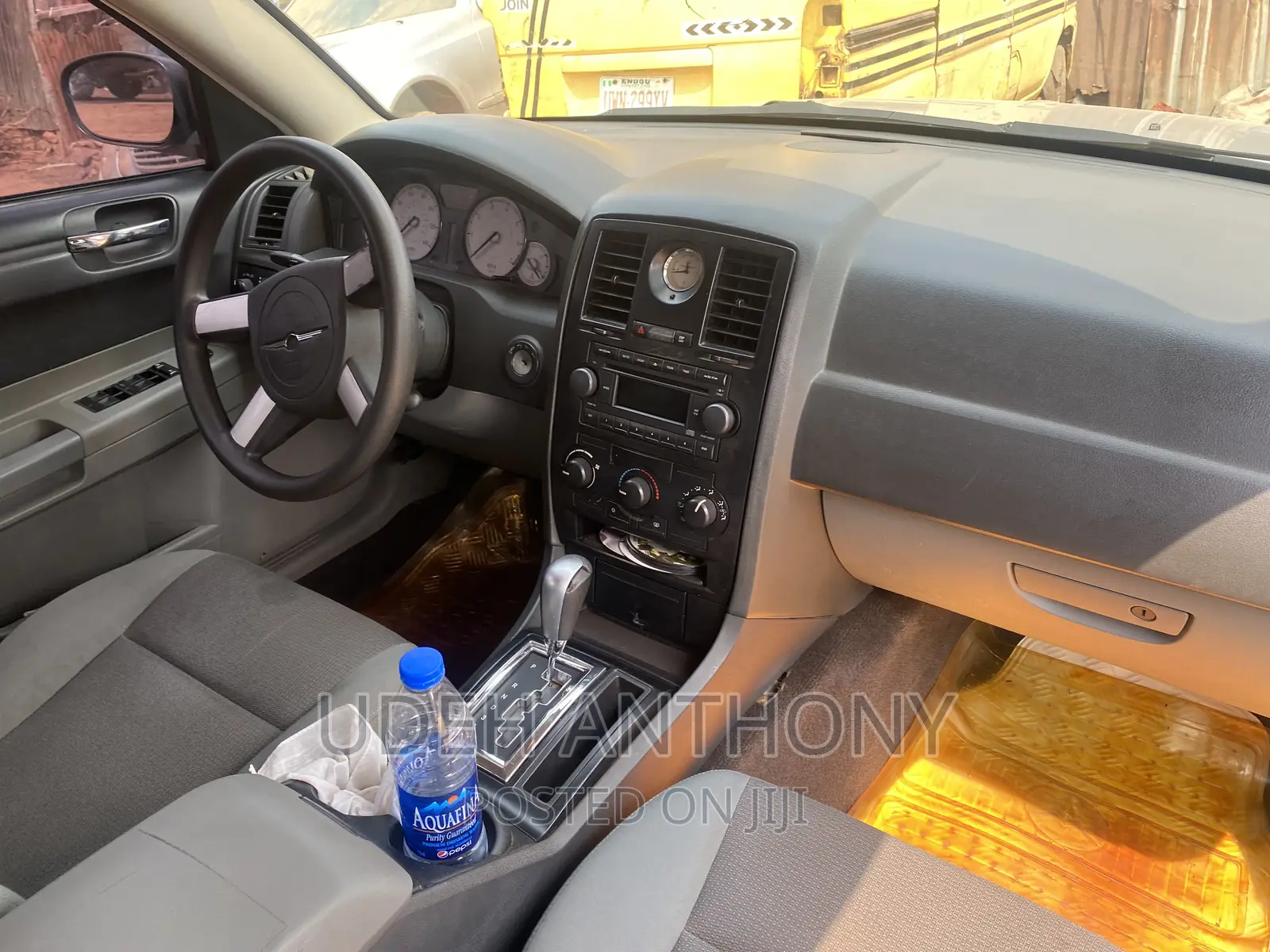 Chrysler 300,