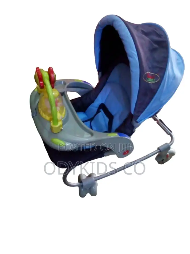 Rocking Stroller With Foldable Tires and Adjustable