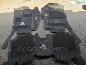 Foot Mart for Venza 2010