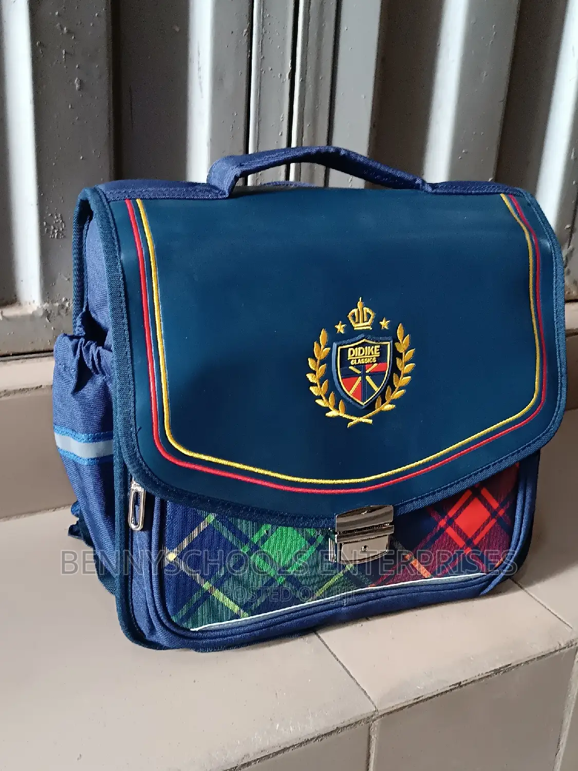 Backable Portable School Bag
