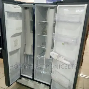 Samsung Side by Side Refrigerator With Ice Maker 641 Liters