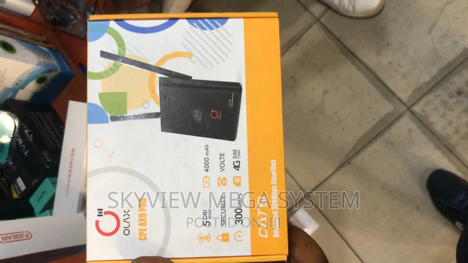 Olax Sim Card Router.