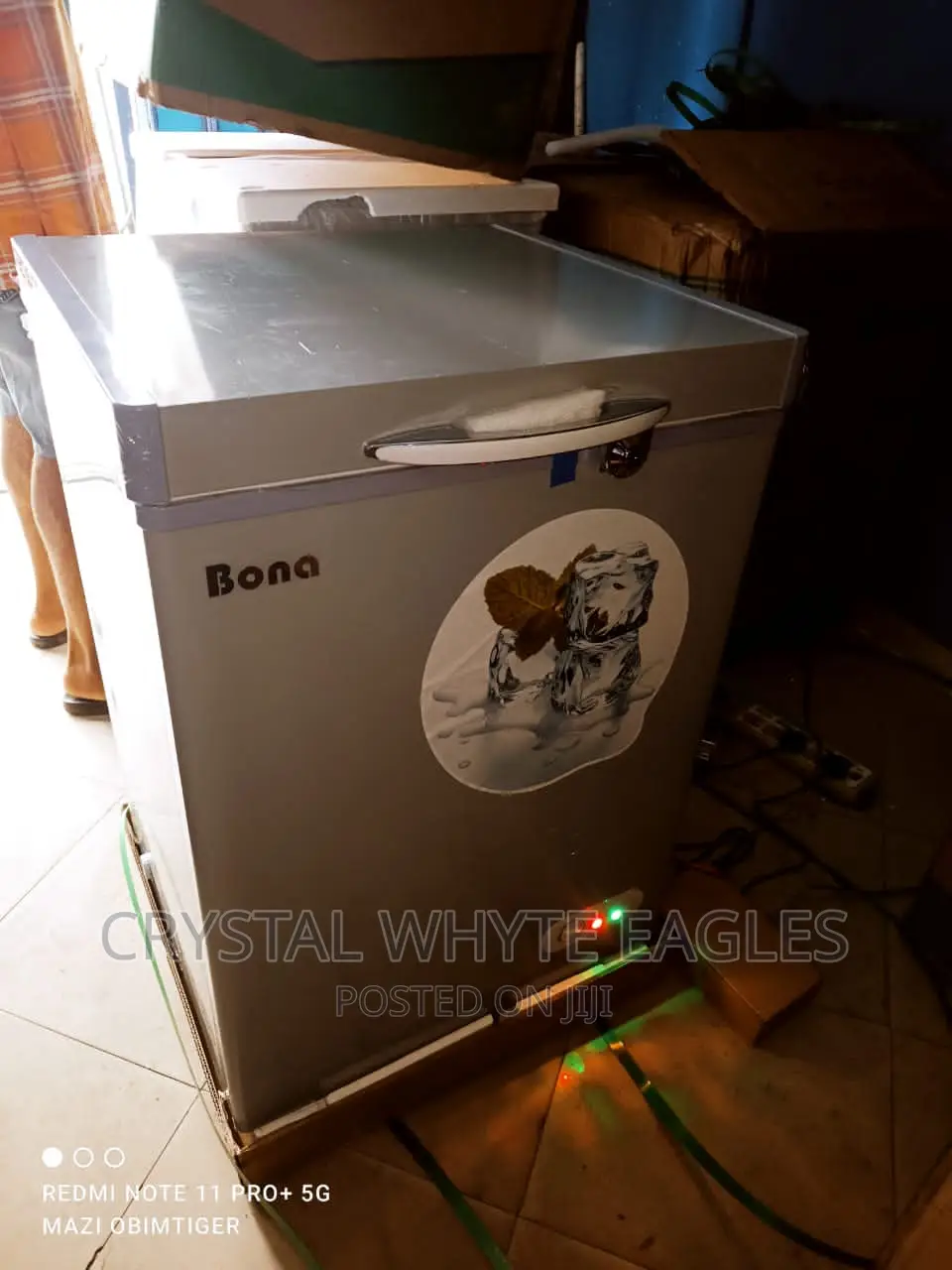 218L Bona Solar Refrigerator Freezer