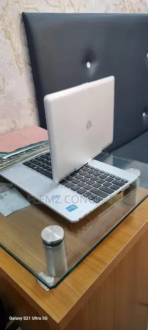 Laptop HP EliteBook Revolve 810 G3 Tablet 8GB Intel Core i5 SSD 256GB
