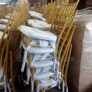 Classic Discovery Chivalry Chair
