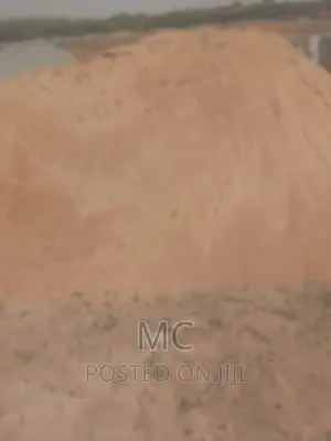 Sharp Sand, Plaster Sand, Gravel, Laterite, Dust Supplier
