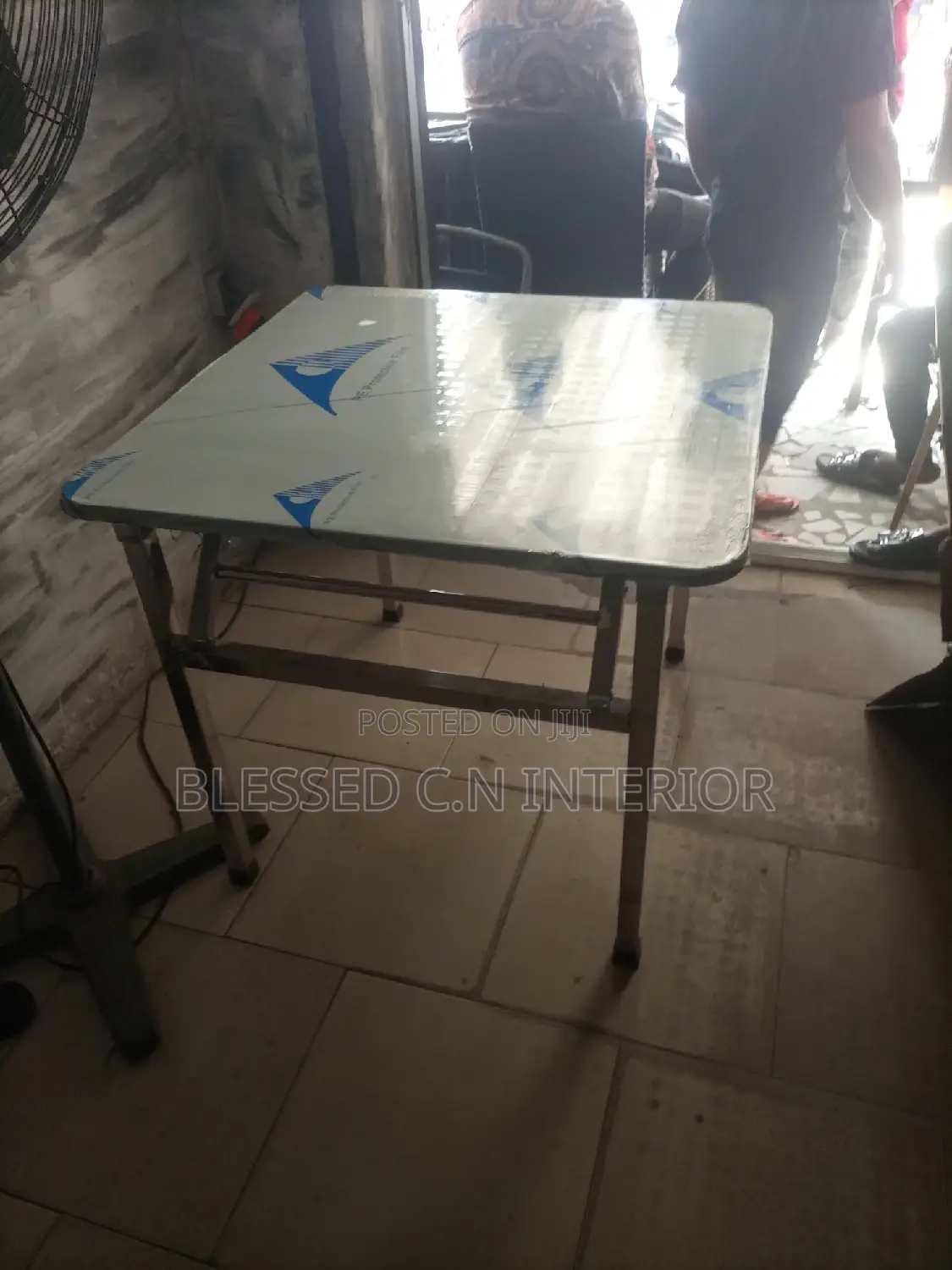 Higher Quality Restaurant Folding Table