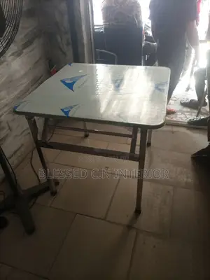 Higher Quality Restaurant Folding Table