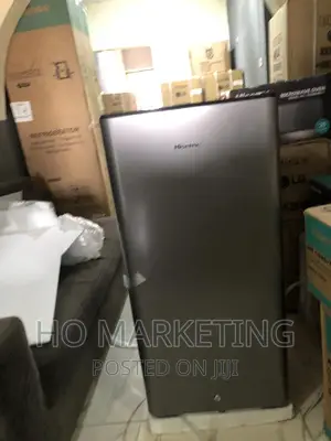 Brand New Hisense 150l Silver Refrigerator RR20S