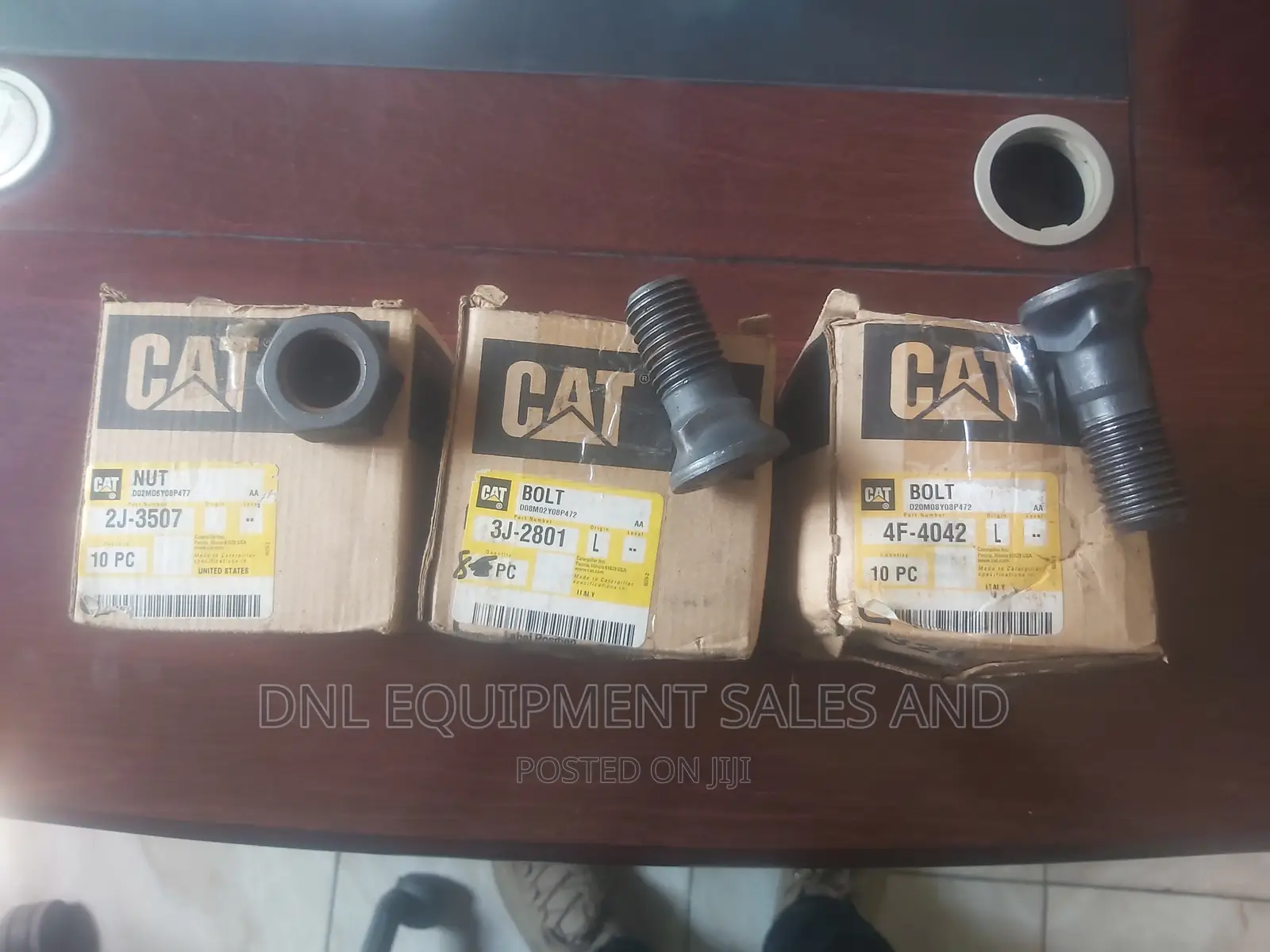 Caterpiller Track Stud Bolt Nut