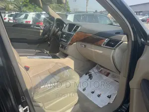 Mercedes-Benz M Class ML350 4MATIC 4dr SUV AWD (3.5L 6cyl 7A) 2014