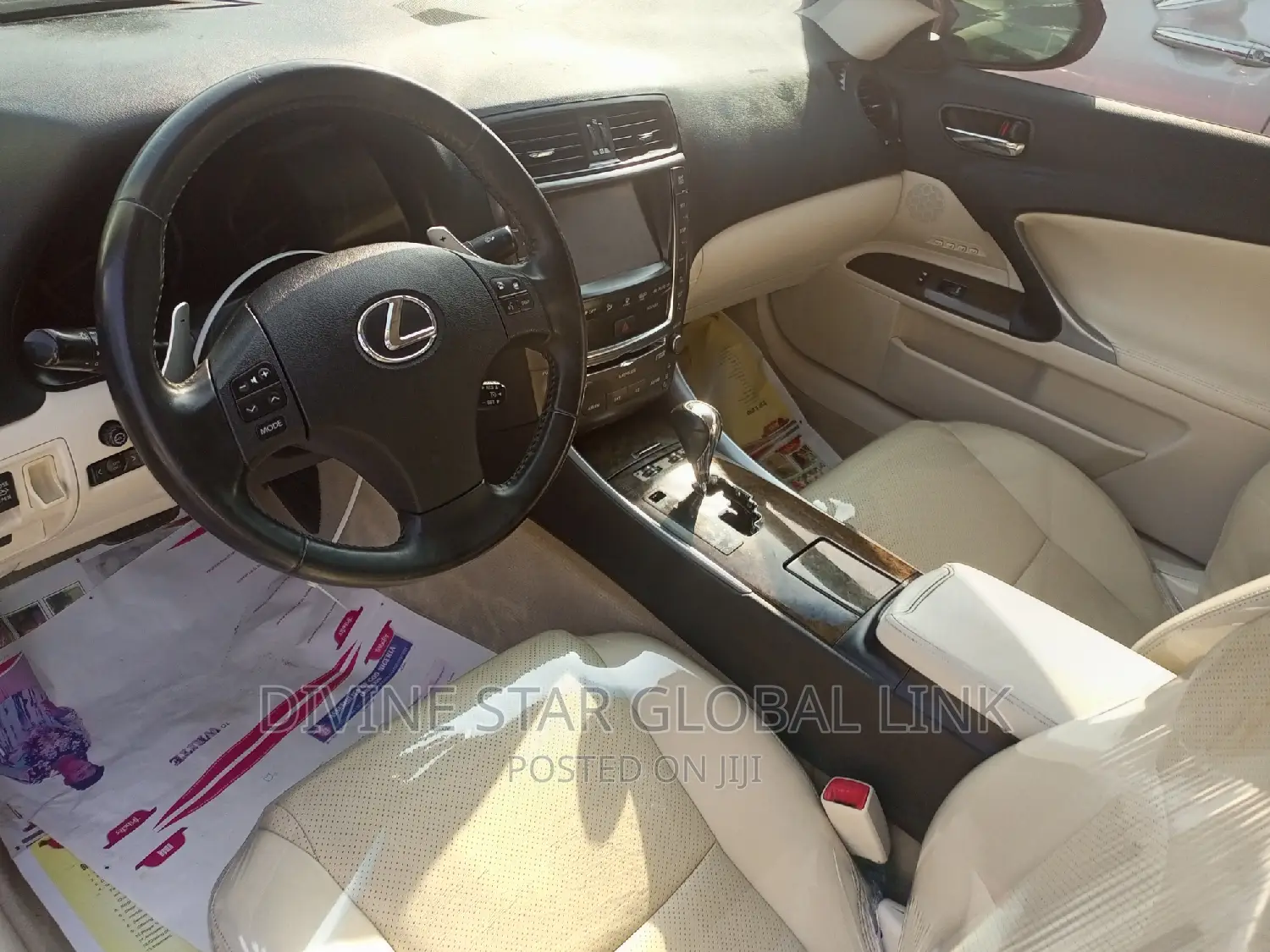 Lexus IS 350 C 2010 Red